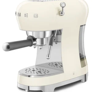 Expresso SMEG ECF02CREU